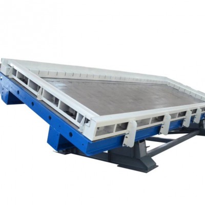 tilting table for precast concrete wall panel/precast concrete tilting table